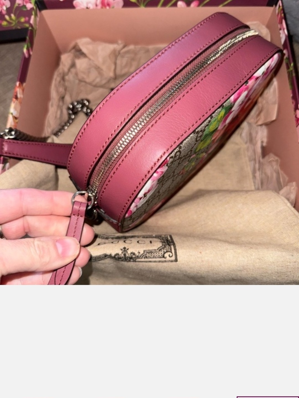 24 Hour Sale Gucci Pink Floral GG Supreme Crossbody Bag - Picture 5 of 11